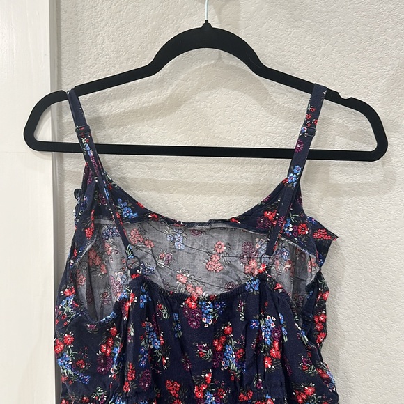 EUC TORRID Brand Flower Floral Print Tank Top Plus Size 1x Navy Red - Picture 6 of 8